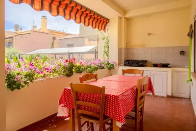 Image de Appartement de vacances \"Location La Londe\" avec jardin privé et Wi-Fi