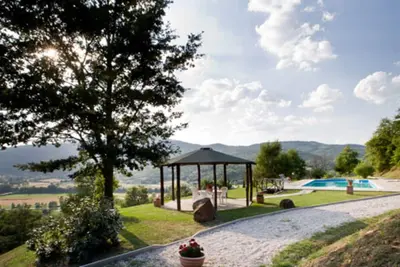 Image de Villa 'Agriturismo Pugnano Alto' avec piscine privée, terrasse privée et Wi-Fi