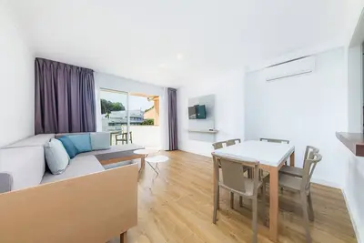 Image de Appartement 'Apartament Massanet 2a' avec balcon, Wi-Fi et climatisation