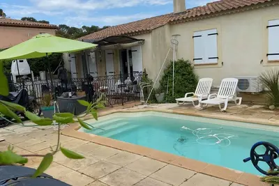 Image de Villa provençale avec piscine