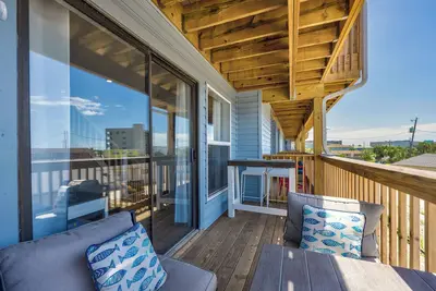 Image de Experience luxury with stunning bay views at Commodore's 237 - Bluefish - Free Activities Included!