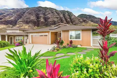 Image de Vacation Home in Secluded Makaha Valley Near Beach w/Full Kitchen & Bbq Grill