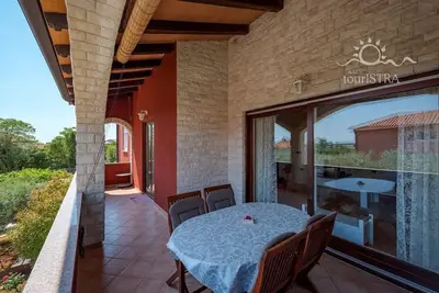 Image de Spacious four bedroom apartment in a quite location