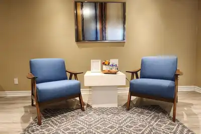 Image de Cozy & Spacious 1 Bedroom Private Basement Apartment