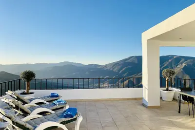 Image de Casa Rif - Contemporary townhouse with panoramic views