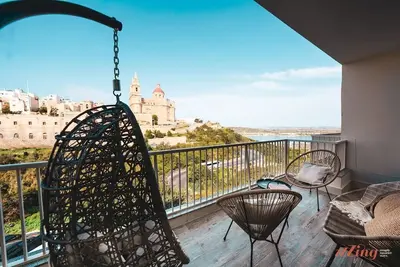 Image de Apartment with Picturesque Church and Sea View