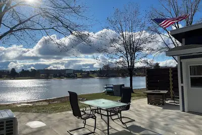 Image de Sauna Spa @ Stone Ledge Lake Living