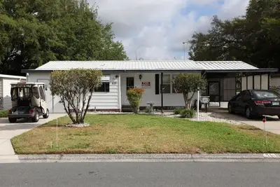 Image de Enjoy beautiful 2 bedroom, 2 bath, home in the Villages Florida
