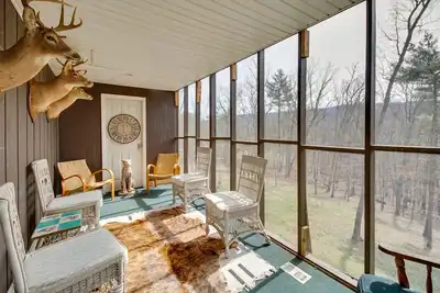 Image de Broadway Cabin w/ Hot Tub: Hike & Ski