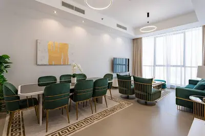 Image de Executive, Luxurious, 2br Beach Apartment