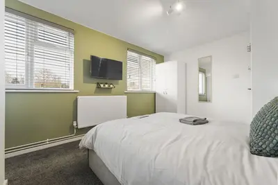 Image de 4 double bedroom 4 en-suite bathrooms, city centre location