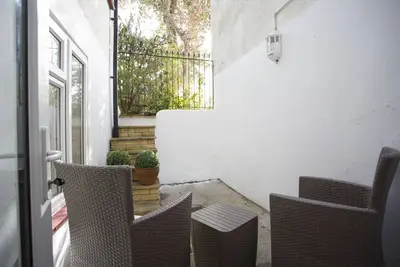 Image de Appartement-Appartement-Salle de bain privée séparée-Vue sur Jardin