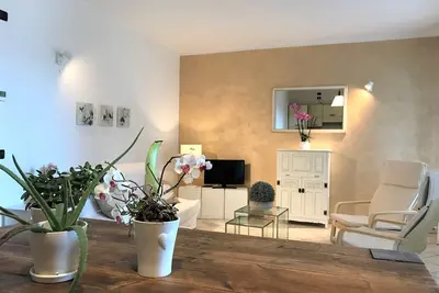 Image de Appartement-Salle de bain privée séparée-Balcon