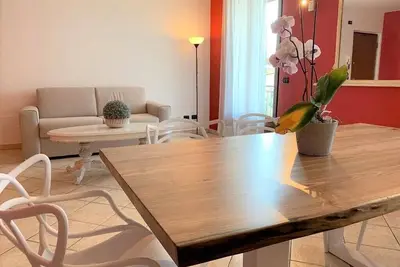 Image de Maison-Appartement-Salle de bain privée séparée-Balcon