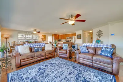 Image de Spacious Vacation Rental Home on Eufaula Lake!