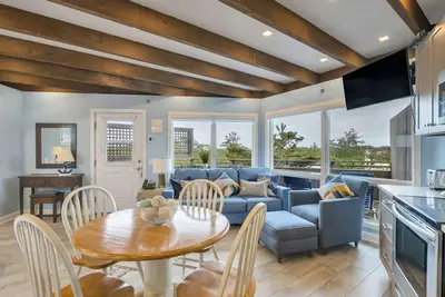 Image de A Touch of Ocean Studio, 1 Bth & Balcony Apt!