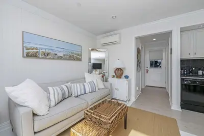 Image de Beachside Sanctuary w/ Partial Ocean View + Patio