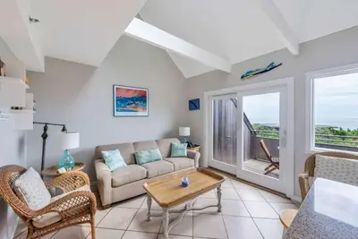 Image de The Retreat 1br Beachside Loft | Tennis+WiFi+Pkg