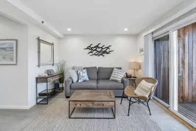 Image de Your Quietude 1br Beachside Home |Tennis+Pool+WiFi