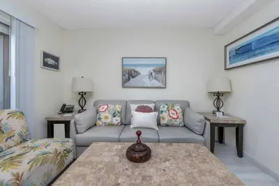 Image de Unit 1817: 1-Bedroom | 1st Floor-Garden View | Dunes East