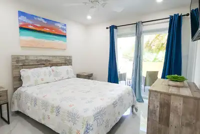 Image de Andy's Inn 2 Bamboo Studio Suite - Charming Studio with beach access
