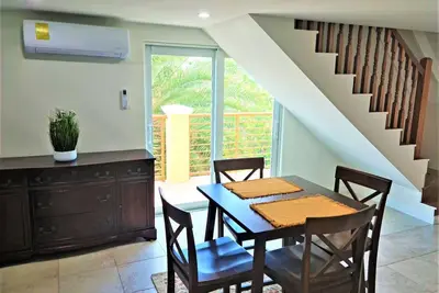 Image de Andy's Inn 3 Loft Studio - Quaint, tranquil loft studio suite with beach access
