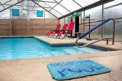 Image de Serenity Oasis with covered Pool Paradise near Dfw airport