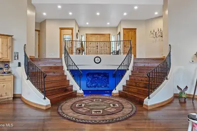 Image de Beautiful home on the 10th green on Priest Lake Golf Course