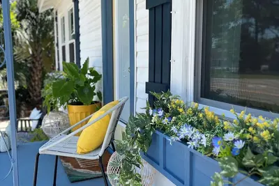 Image de ~Gem on G St~Downtown Pensacola~Bring your Pet~Walk to Restaurants & Supposey~