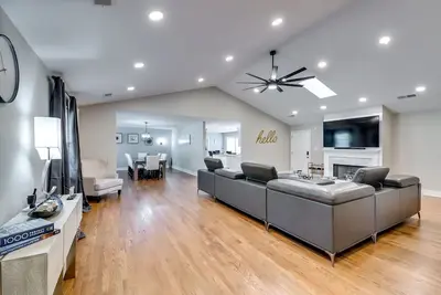 Image de “Atlanta Fun Hub: Game Day, Chill & City Thrills! ”