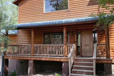 Image de Shady Hill Lodge Fully fenced yard. Dog Friendly