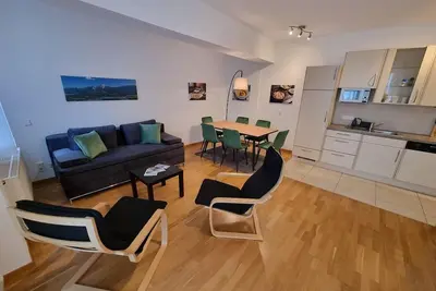 Image de Appartement/fewo, Dusche und Badewanne, Terrasse - City Appartements Villach