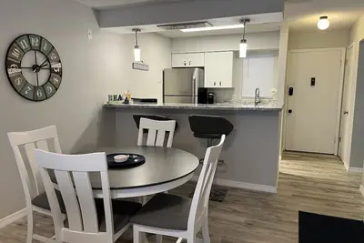Image de Siesta Key Spacious 2/2 Condo. 34mi to Siesta Key Beach