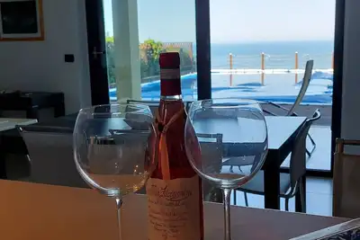 Image de Villa with Pool Sea View