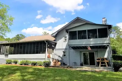 Image de Fabulous Location on southern shores of Lake Marion