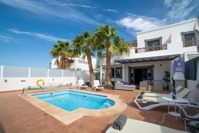 Image de Playa Blanca Property with private pool, 5 minute drive from Marina Rubicon
