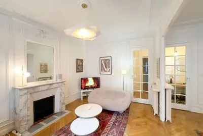 Image de Chic Grenelle | 3 Bedroom Apartment in Paris
