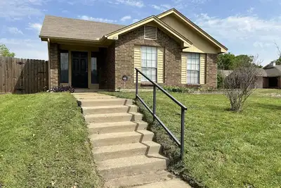 Image de Wineberry Retreat -Entire Home!