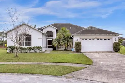 Image de 4 Bathrooms/ 3 Bathrooms/ Cresent Lakes (5305 Cv)