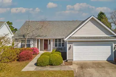 Image de 3 Br, 2 Bath - Wheelchair Accessible Home. Weekly & monthly discounts!