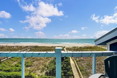 Image de Carolina Sunrise, Oceanfront with pool