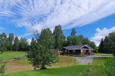 Image de Gemütliches Ferienhaus mit Sauna und Grillstelle Sowie Zugang zum See