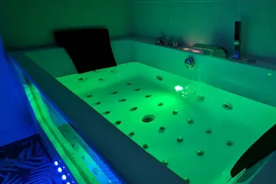 Image de Le Boudoir d'Emma | Jacuzzi privatif | Détente