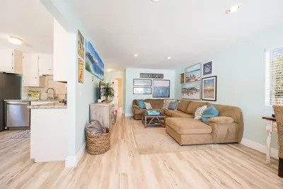 Welcome to Serendipity Sands in the heart of Shell Beach