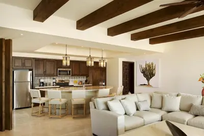 Image de Penthouse at Grand Solmar Pacific Dunes in Cabo. Pga Tour November 2-9, 2024.