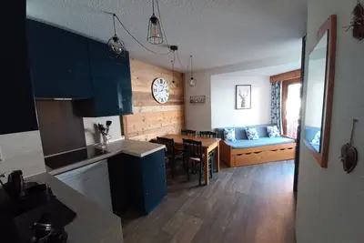 Image de Renovated Apartment for 5 People Near the Snow Front
