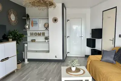 Image de Studio cabine 4 personnes avec parking privé, à 300m de la plage
