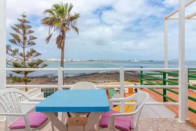Image de Casa Lola - Beachfront - Terrace - Sea Views