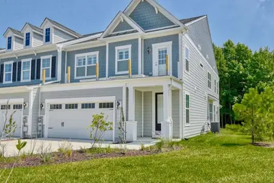 Image de Bayside * 5br New Luxury Home *4. 5 Baths *Sleeps 12