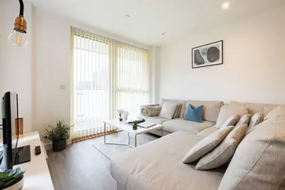 Image de The Acton Luxury Apartment